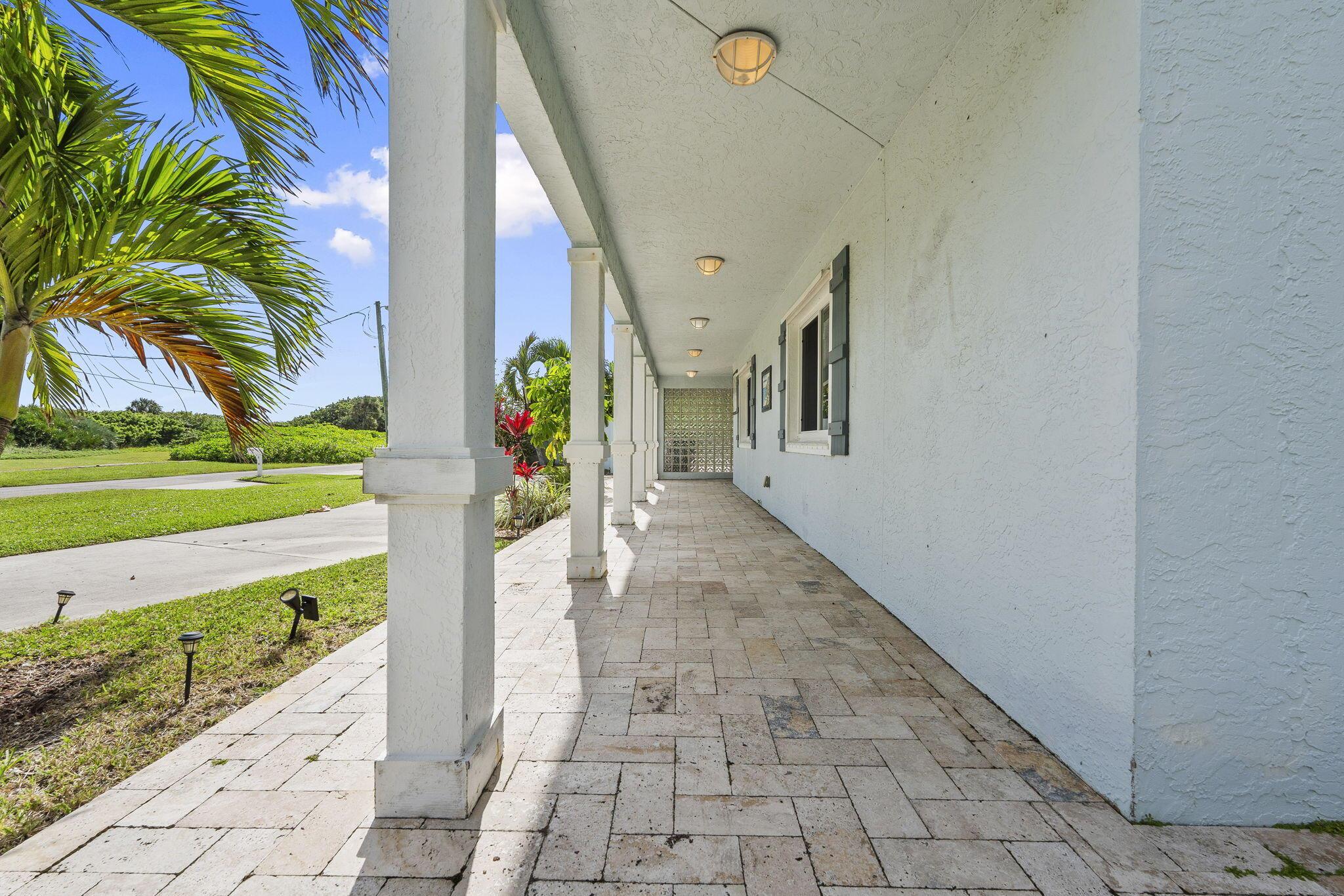 Fort Pierce, Florida, 34949, United States, 5 Bedrooms Bedrooms, ,5 BathroomsBathrooms,Residential,Active,1970997