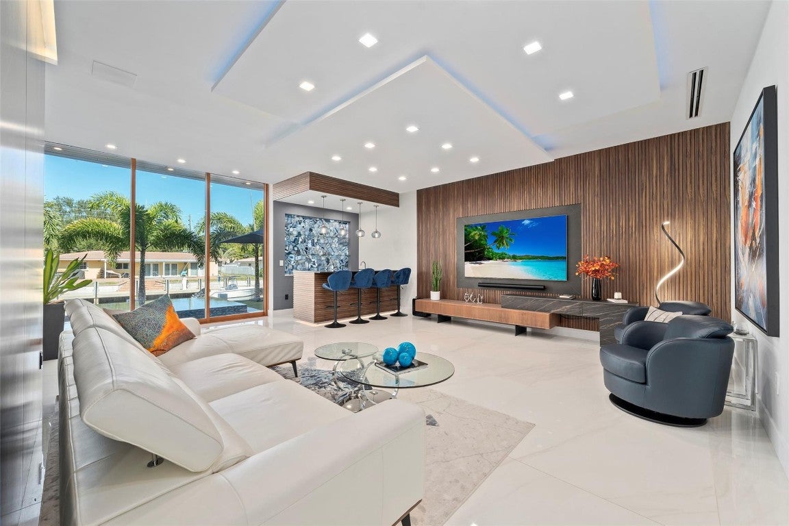 Lighthouse Point, Florida, 33064, United States, 5 Bedrooms Bedrooms, ,6 BathroomsBathrooms,Residential,Active,2006878