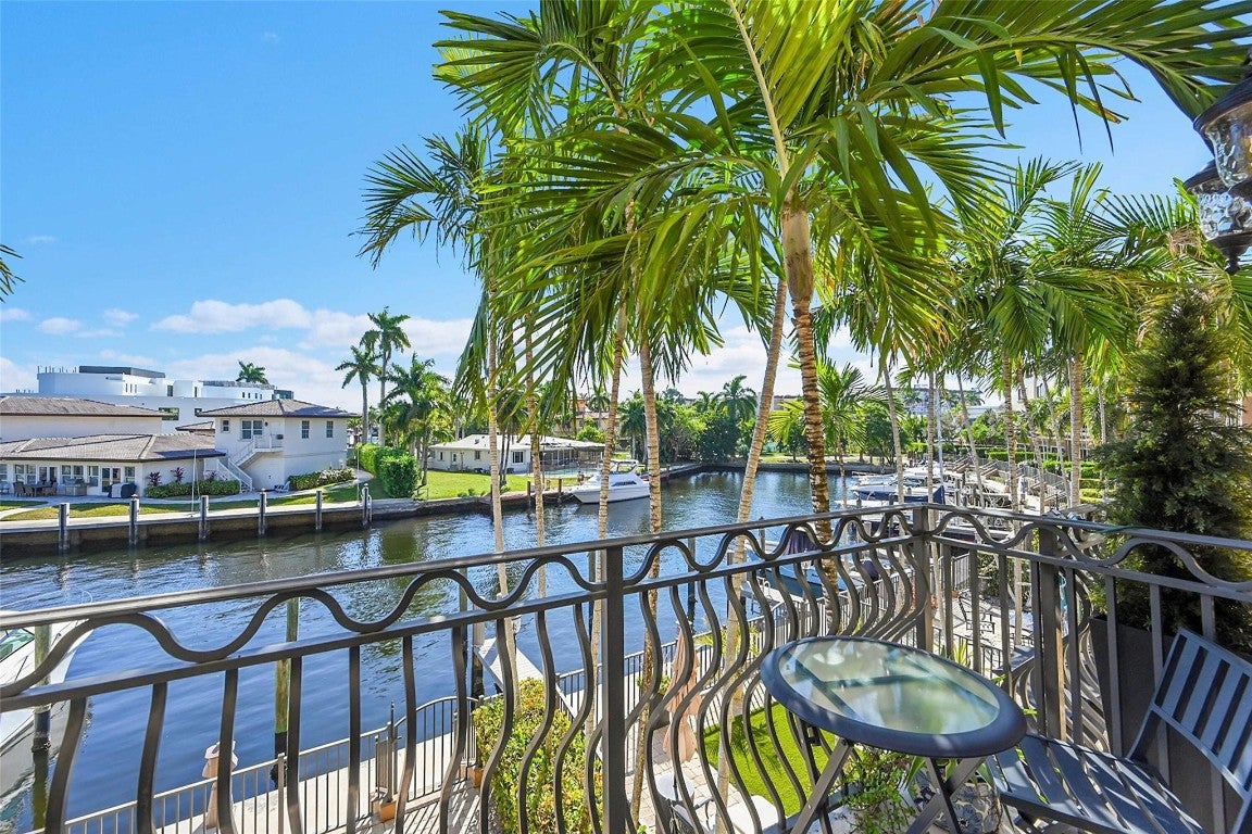 Pompano Beach, Florida, 33062, United States, 3 Bedrooms Bedrooms, ,4 BathroomsBathrooms,Residential,Active,1997627