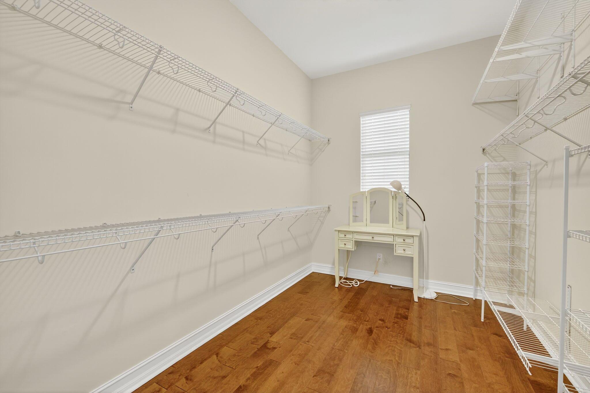 Palm City, Florida, 34990, United States, 4 Bedrooms Bedrooms, ,5 BathroomsBathrooms,Residential,Active,1952625