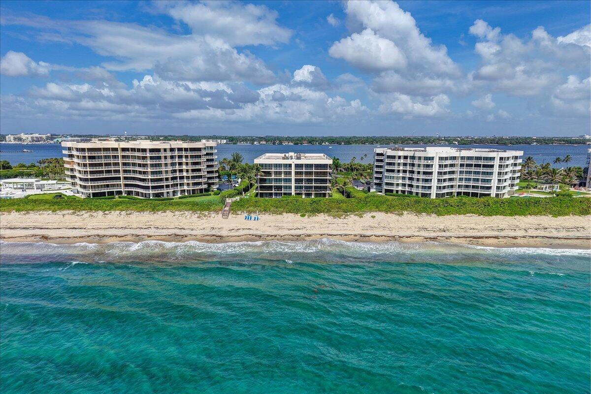 Palm Beach, Florida, 33480, United States, 3 Bedrooms Bedrooms, ,3 BathroomsBathrooms,Residential,Active,1954435