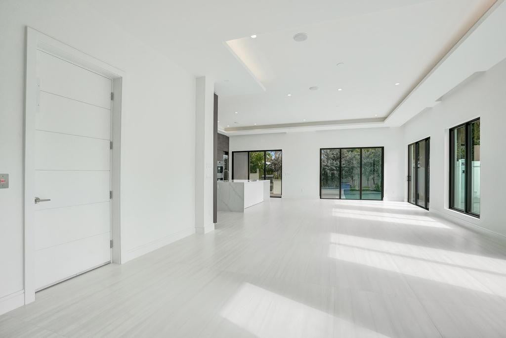 Fort Lauderdale, Florida, 33308, United States, 4 Bedrooms Bedrooms, ,4 BathroomsBathrooms,Residential,Active,2008292