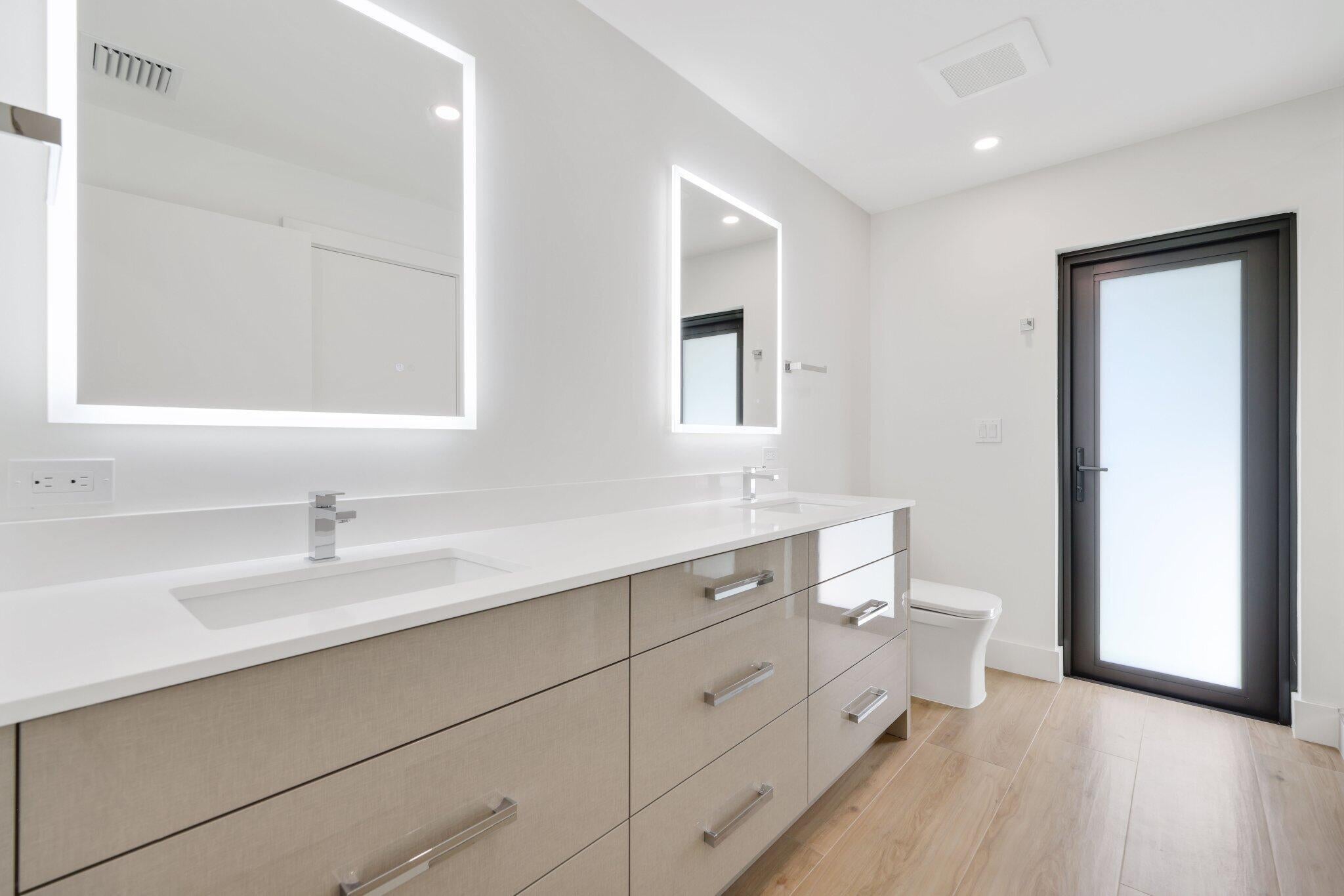Boca Raton, Florida, 33431, United States, ,5 BathroomsBathrooms,Residential,Active,1769827