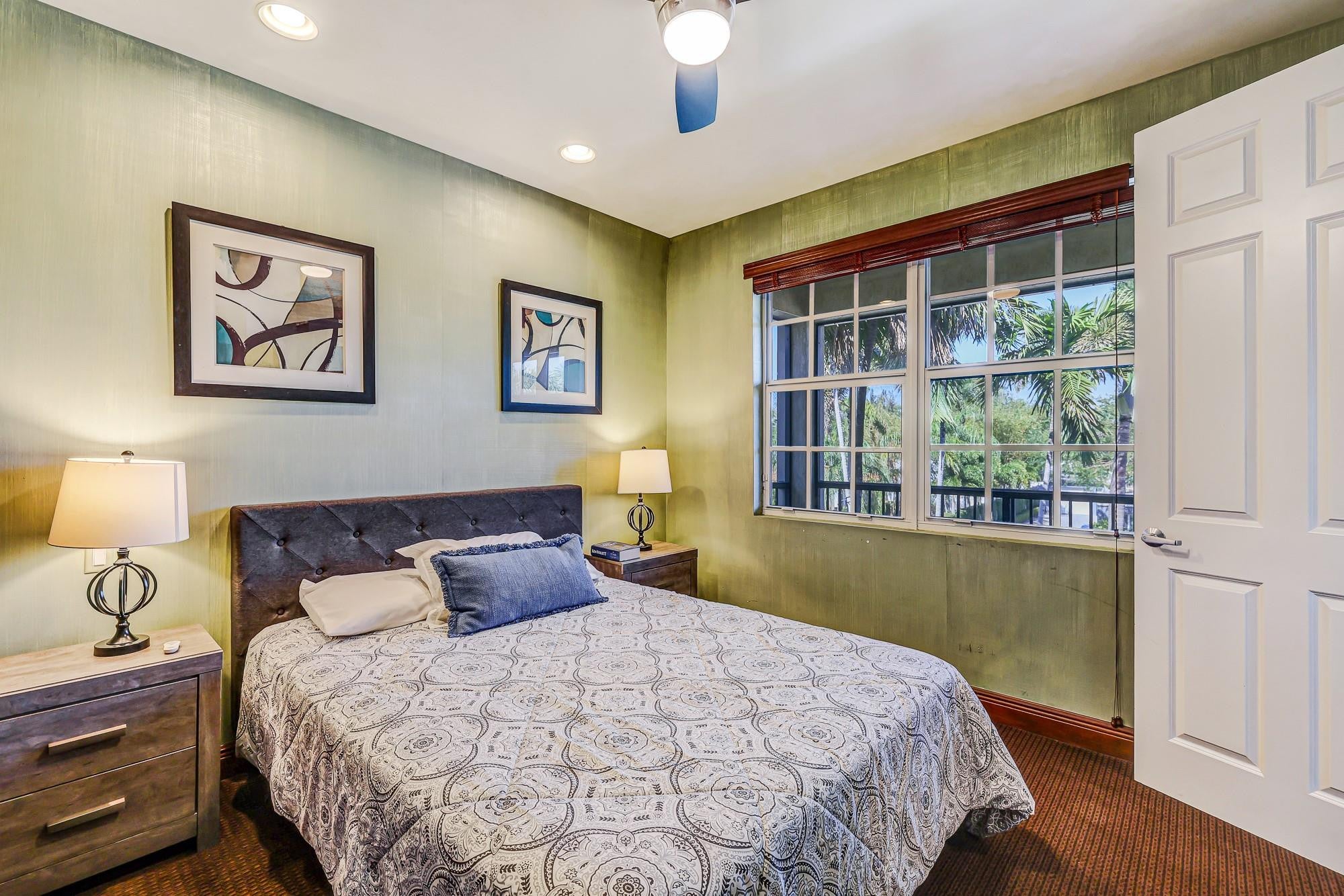 Wilton Manors, Florida, 33305, United States, 4 Bedrooms Bedrooms, ,4 BathroomsBathrooms,Residential,Active,2015475