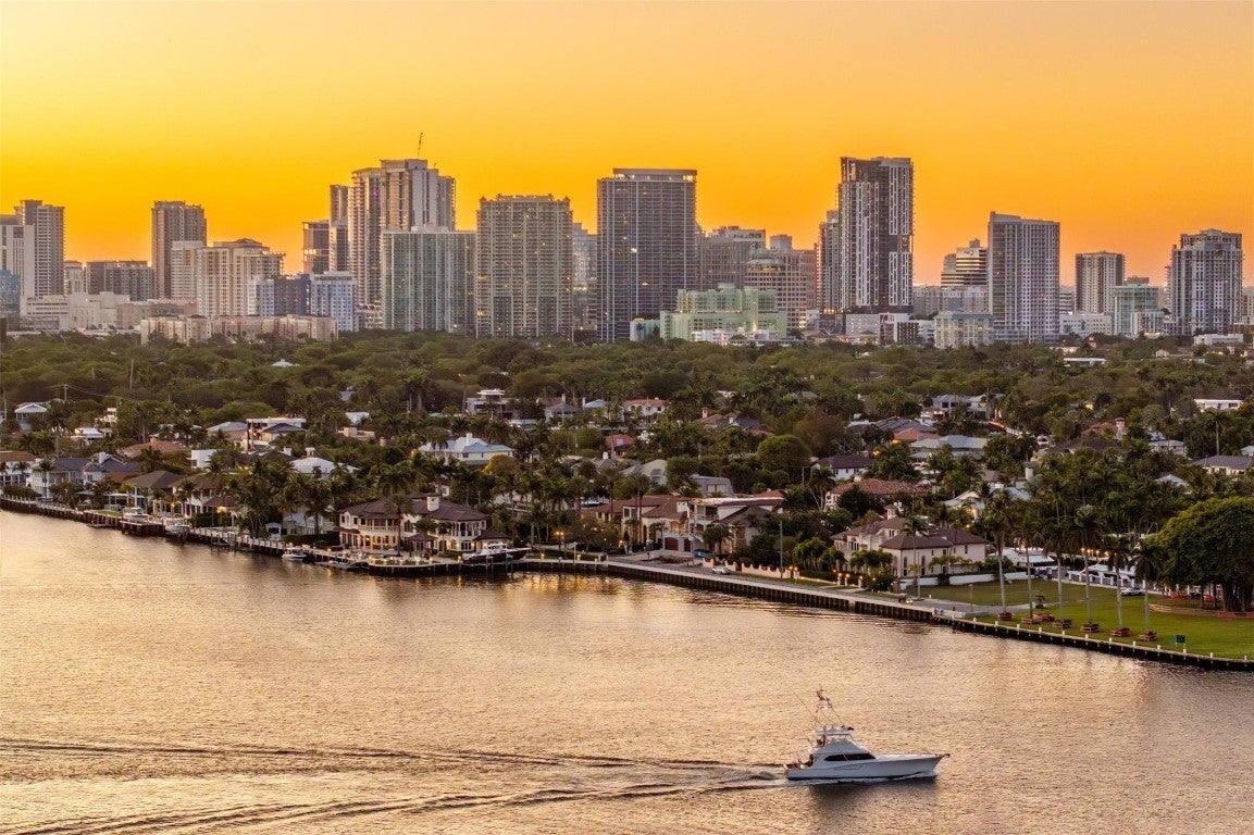 Fort Lauderdale, Florida, 33316, United States, 6 Bedrooms Bedrooms, ,9 BathroomsBathrooms,Residential,Active,2008314