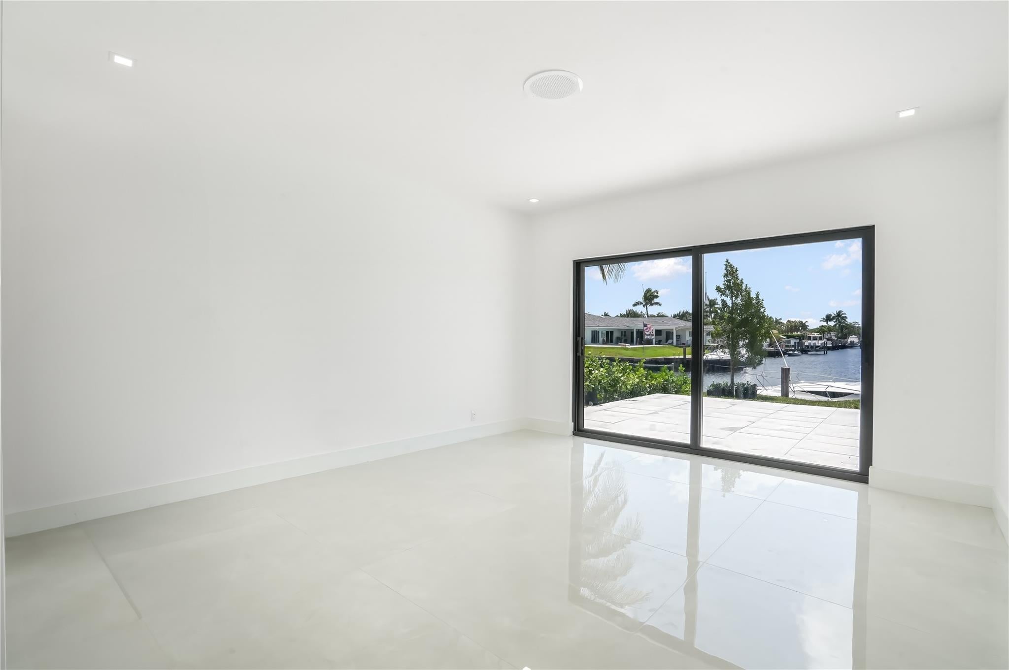 Fort Lauderdale, Florida, 33308, United States, 3 Bedrooms Bedrooms, ,3 BathroomsBathrooms,Residential,Active,1892444