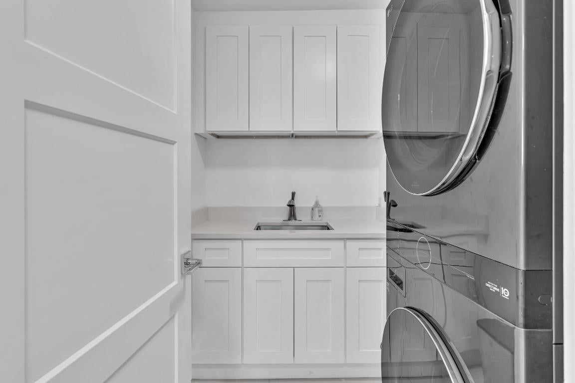 Lighthouse Point, Florida, 33064, United States, 4 Bedrooms Bedrooms, ,4 BathroomsBathrooms,Residential,Active,2008288