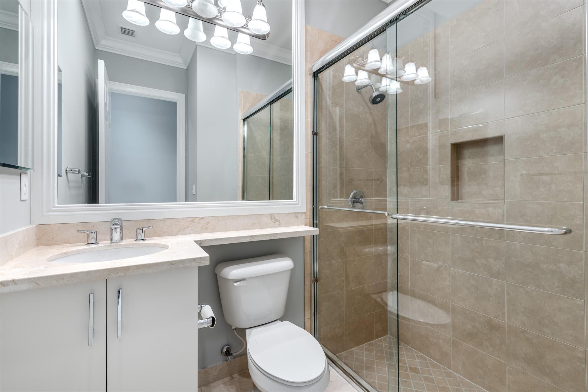 Delray Beach, Florida, 33446, United States, 6 Bedrooms Bedrooms, ,6 BathroomsBathrooms,Residential,Active,1922317