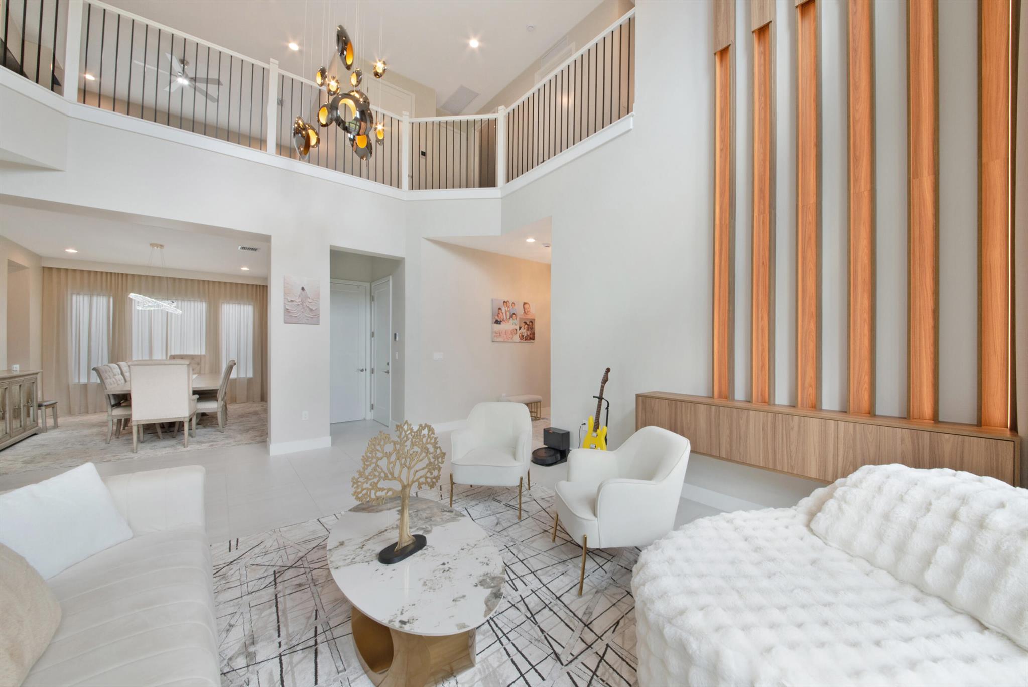 Boca Raton, Florida, 33434, United States, 5 Bedrooms Bedrooms, ,7 BathroomsBathrooms,Residential,Active,1963404