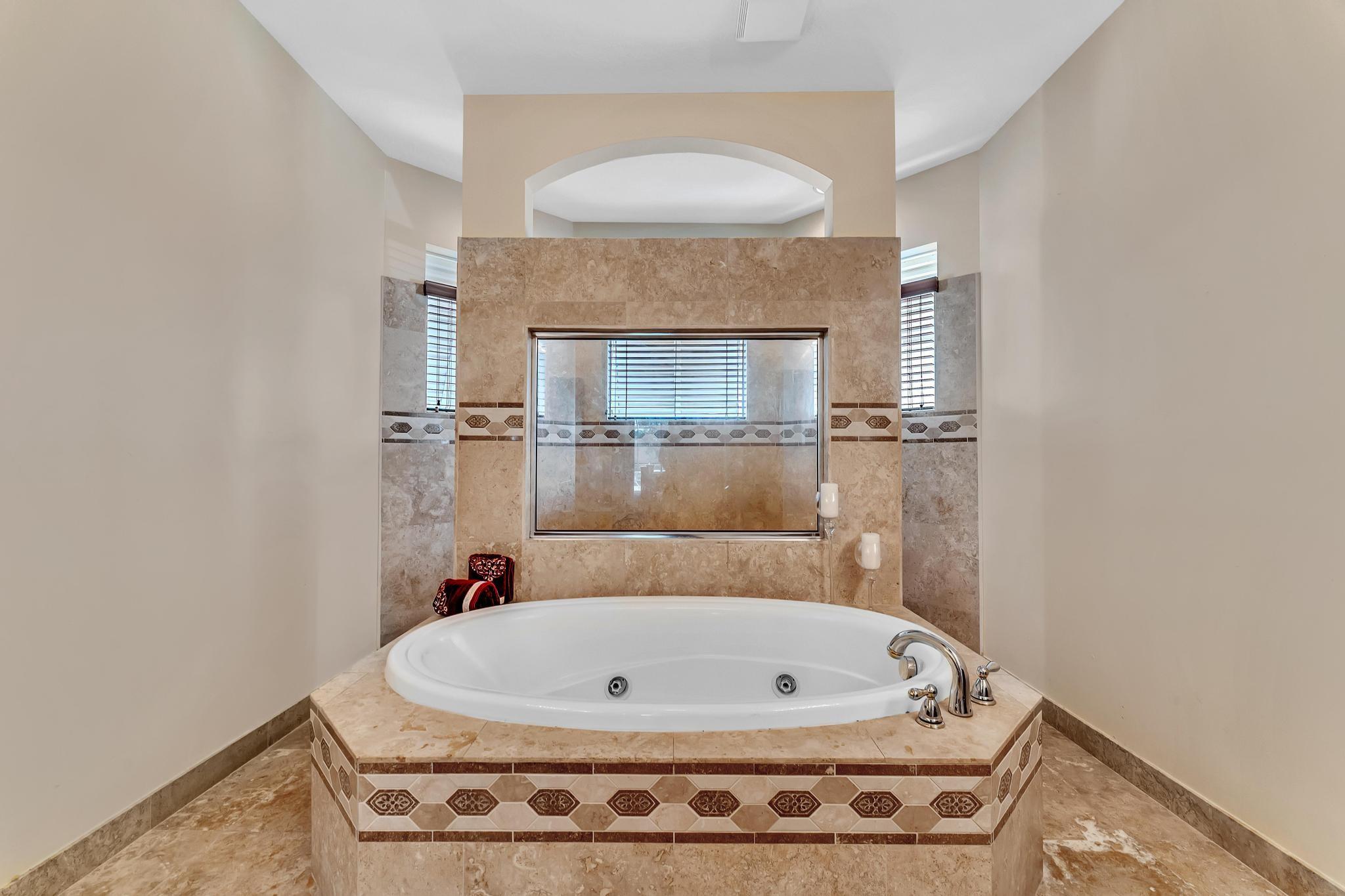 Stuart, Florida, 34997, United States, 4 Bedrooms Bedrooms, ,3 BathroomsBathrooms,Residential,Active,1988491