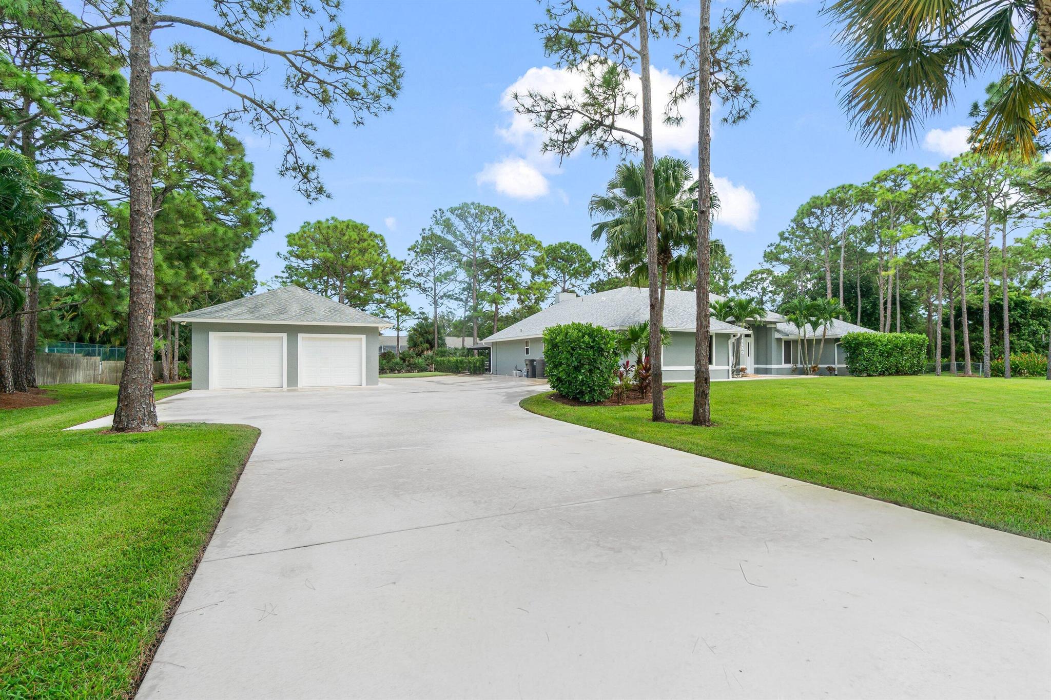 Palm Beach Gardens, Florida, 33418, United States, 4 Bedrooms Bedrooms, ,2 BathroomsBathrooms,Residential,Active,1953259
