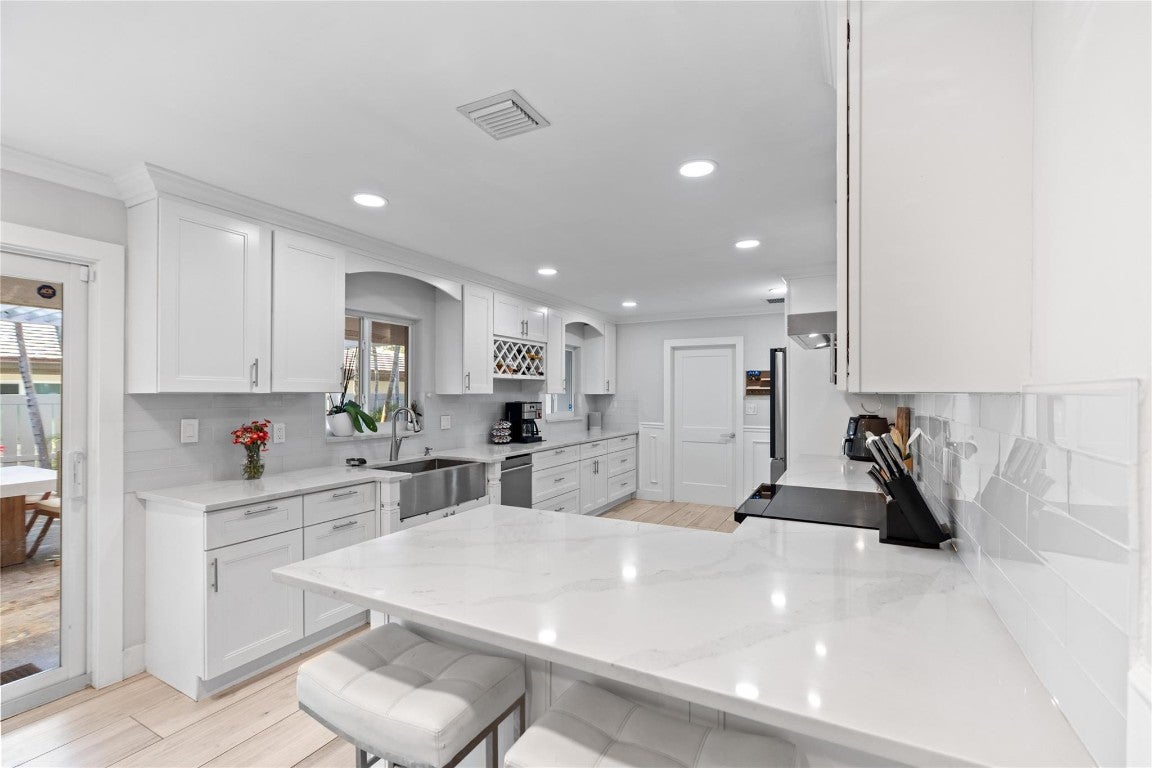 Fort Lauderdale, Florida, 33305, United States, 3 Bedrooms Bedrooms, ,2 BathroomsBathrooms,Residential,Active,2008347