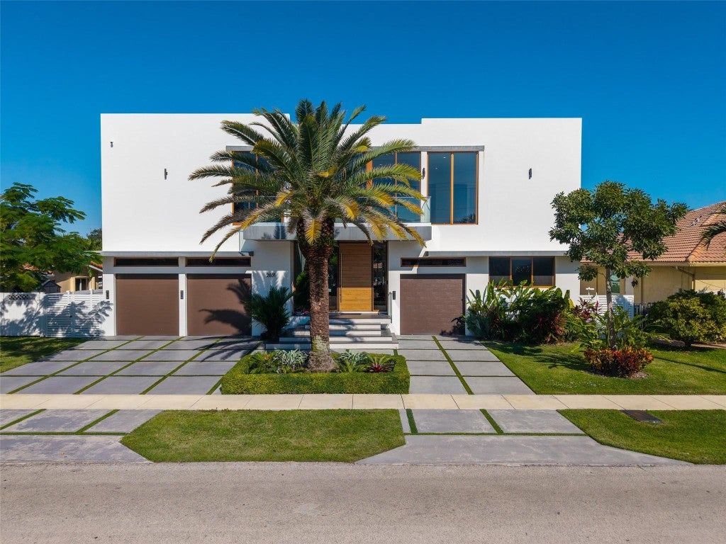 Lighthouse Point, Florida, 33064, United States, 5 Bedrooms Bedrooms, ,6 BathroomsBathrooms,Residential,Active,2006878