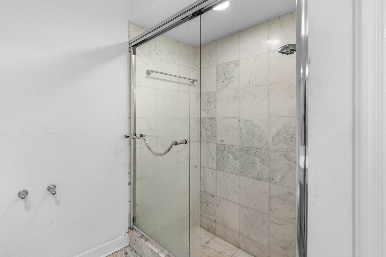 North Palm Beach, Florida, 33408, United States, 3 Bedrooms Bedrooms, ,3 BathroomsBathrooms,Residential,Active,1880318