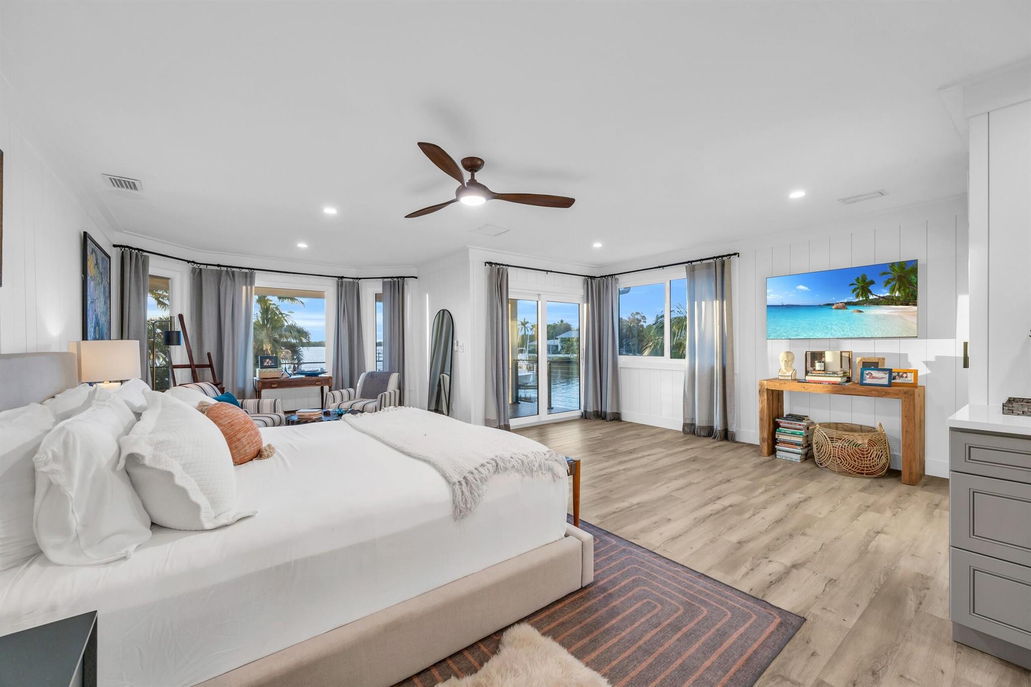 Stuart, Florida, 34994, United States, 4 Bedrooms Bedrooms, ,4 BathroomsBathrooms,Residential,Active,1782767
