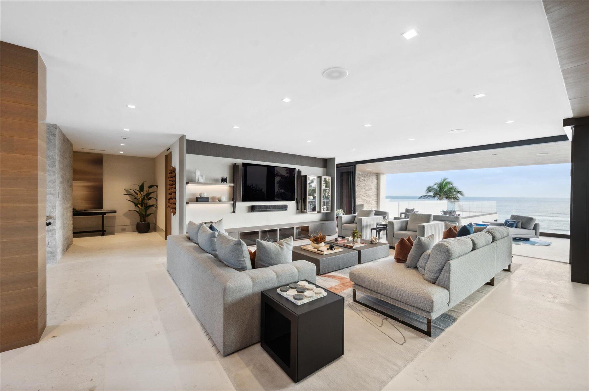 Hillsboro Beach, Florida, 33062, United States, 6 Bedrooms Bedrooms, ,8 BathroomsBathrooms,Residential,Active,1769322