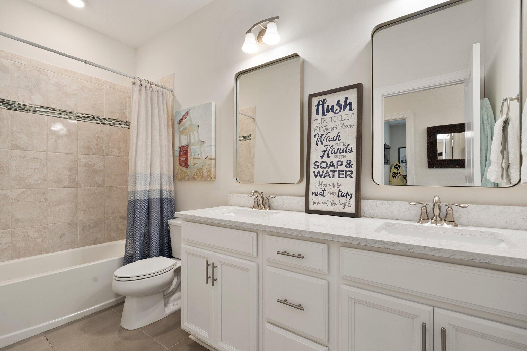 Stuart, Florida, 34997, United States, 4 Bedrooms Bedrooms, ,4 BathroomsBathrooms,Residential,Active,1893239