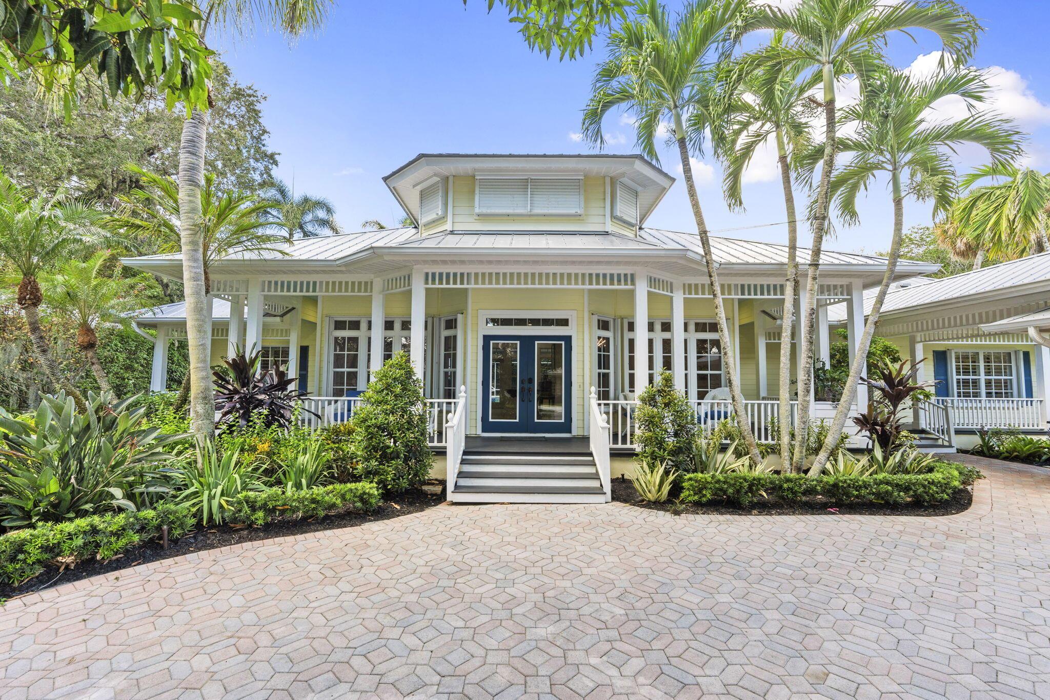 Sewalls Point, Florida, 34996, United States, 4 Bedrooms Bedrooms, ,3 BathroomsBathrooms,Residential,Active,1953273