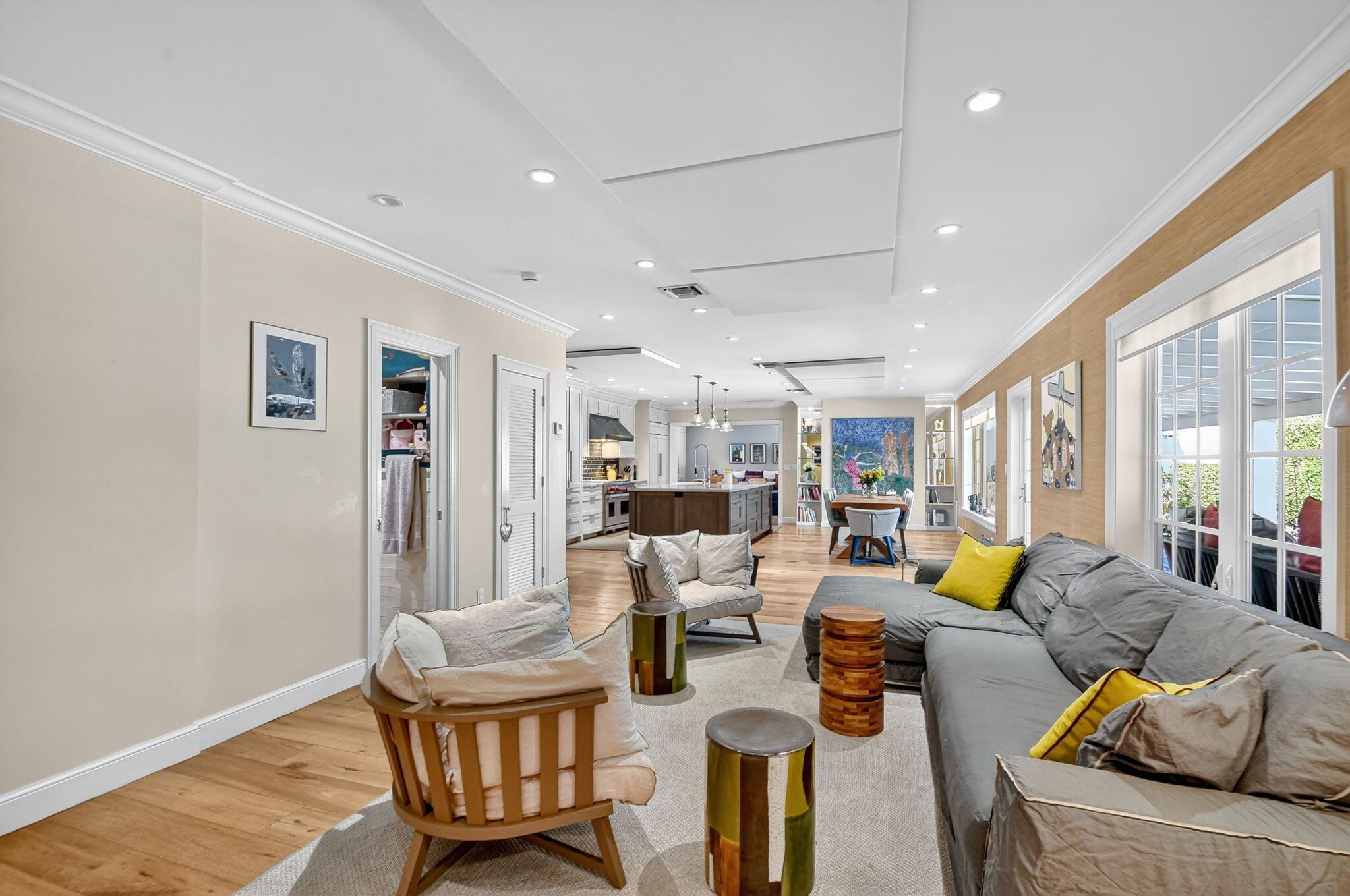 Delray Beach, Florida, 33444, United States, 3 Bedrooms Bedrooms, ,3 BathroomsBathrooms,Residential,Active,1971018