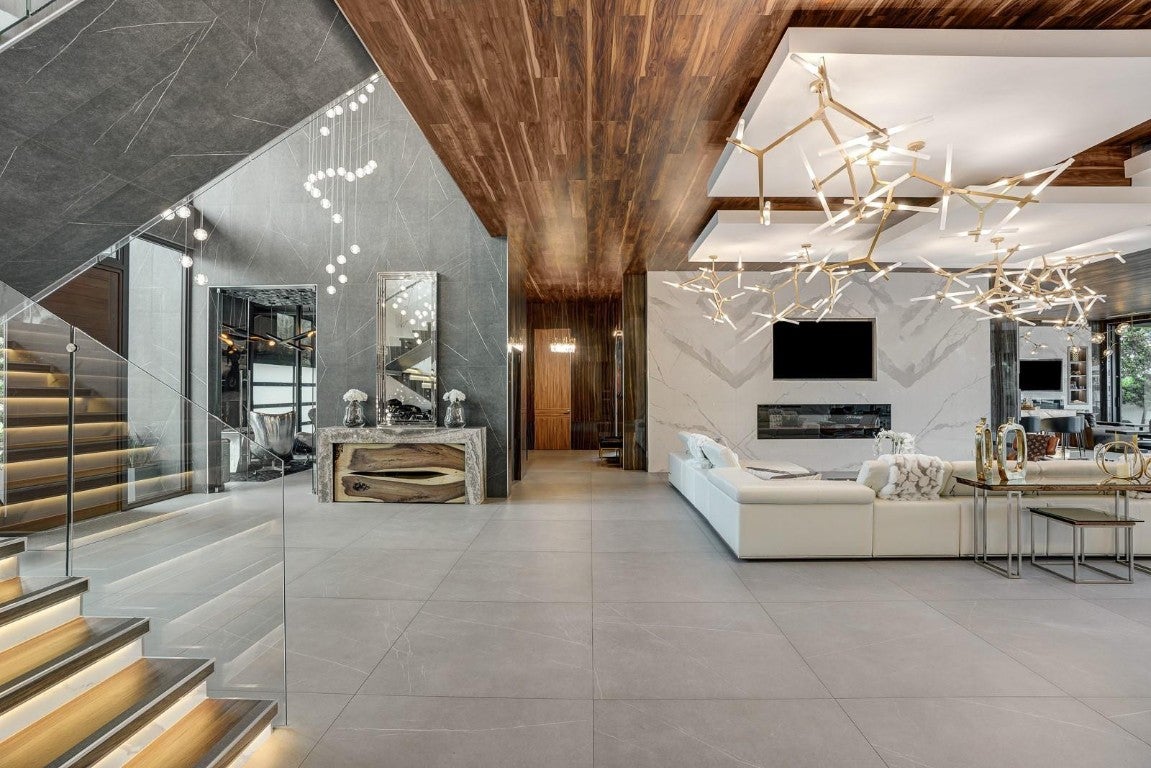 Fort Lauderdale, Florida, 33304, United States, 6 Bedrooms Bedrooms, ,9 BathroomsBathrooms,Residential,Active,2007970