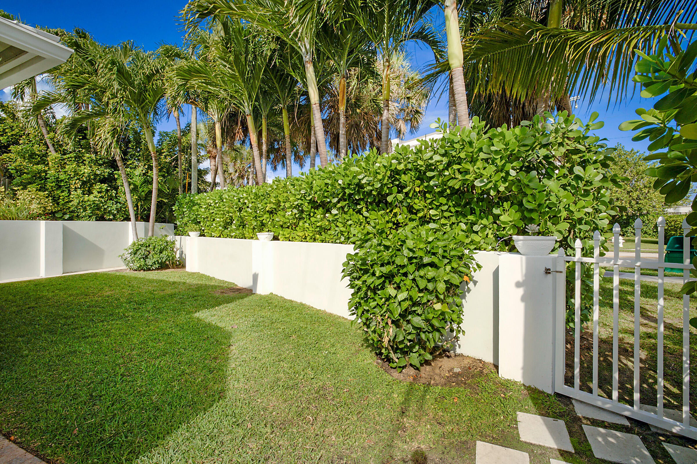 Juno Beach, Florida, 33408, United States, 3 Bedrooms Bedrooms, ,3 BathroomsBathrooms,Residential,Active,2013158