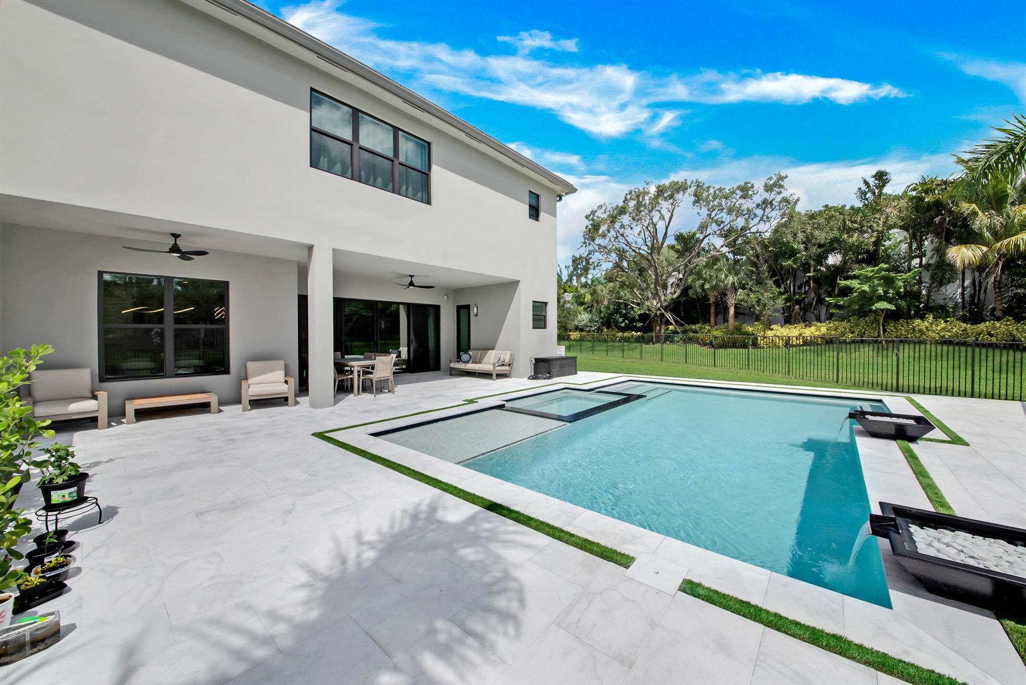 Boca Raton, Florida, 33434, United States, 5 Bedrooms Bedrooms, ,7 BathroomsBathrooms,Residential,Active,1963404