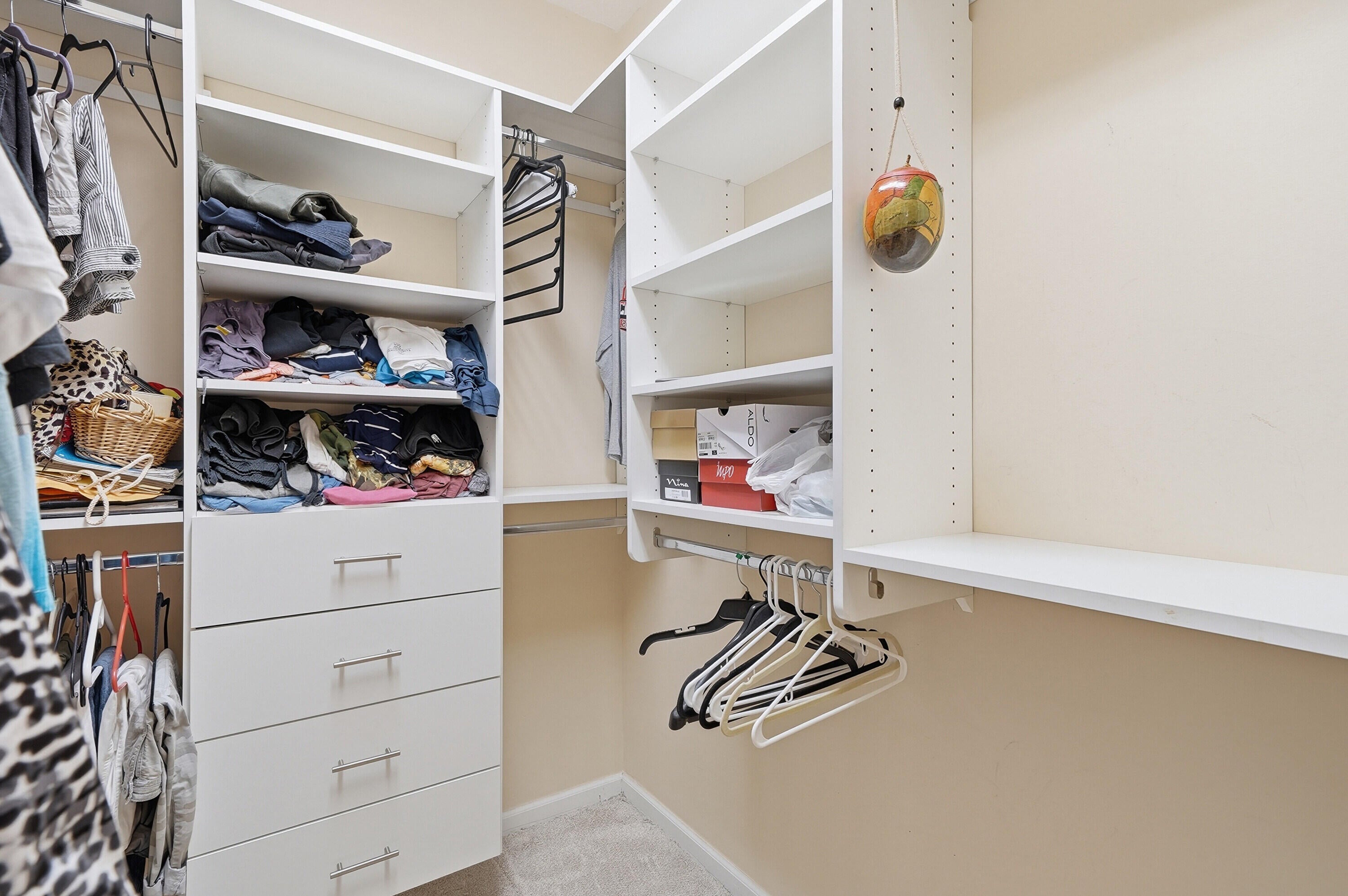 Hollywood, Florida, 33019, United States, 2 Bedrooms Bedrooms, ,3 BathroomsBathrooms,Residential,Active,2028550