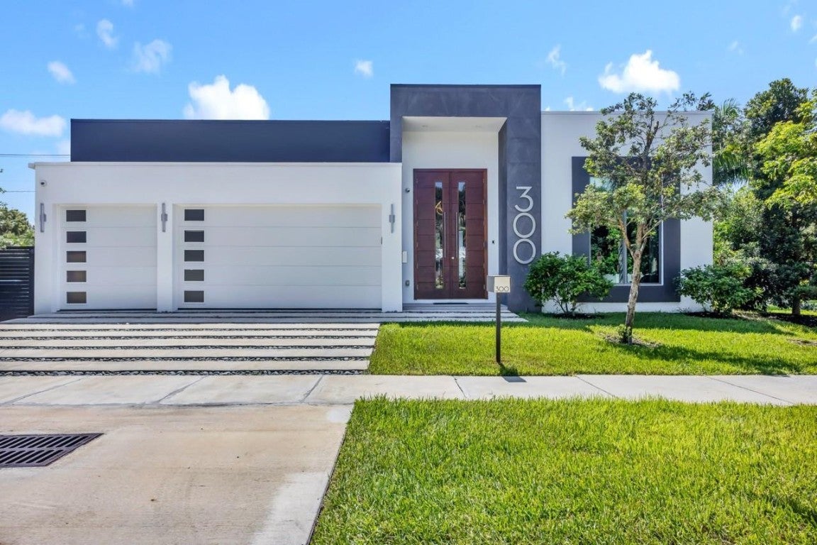 Wilton Manors, Florida, 33305, United States, 3 Bedrooms Bedrooms, ,4 BathroomsBathrooms,Residential,Active,2007993