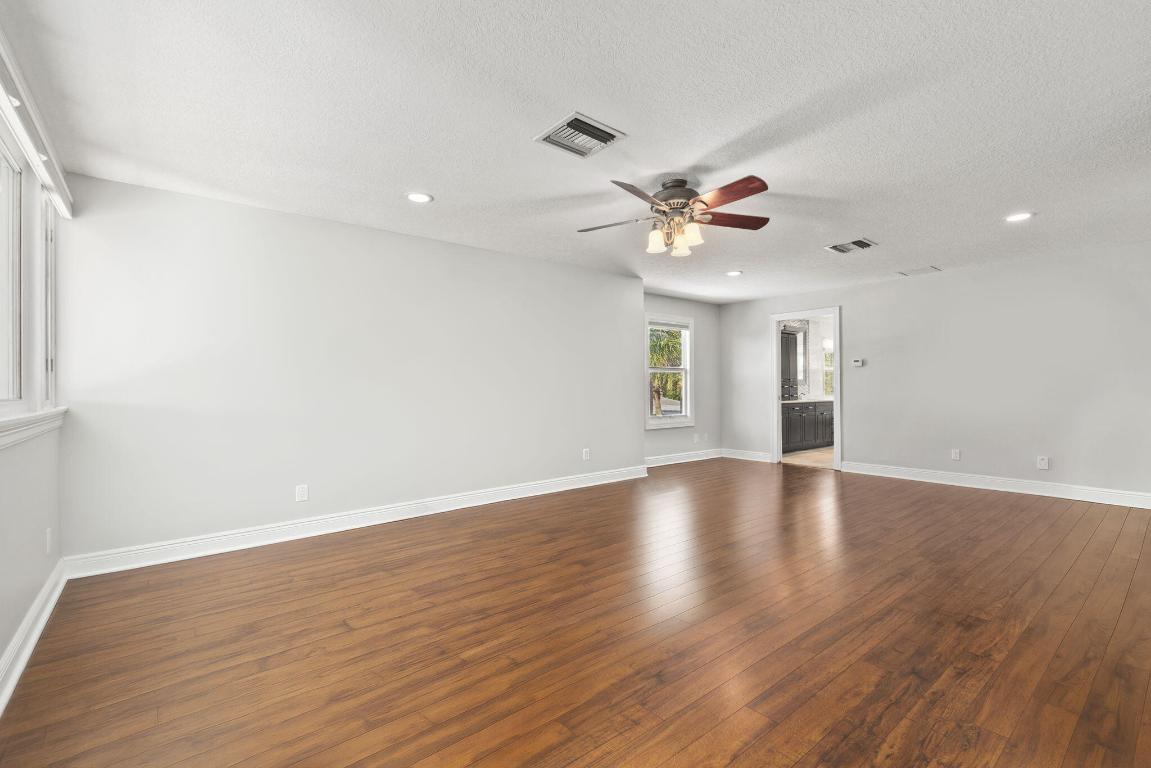 Fort Pierce, Florida, 34949, United States, 5 Bedrooms Bedrooms, ,5 BathroomsBathrooms,Residential,Active,2007926