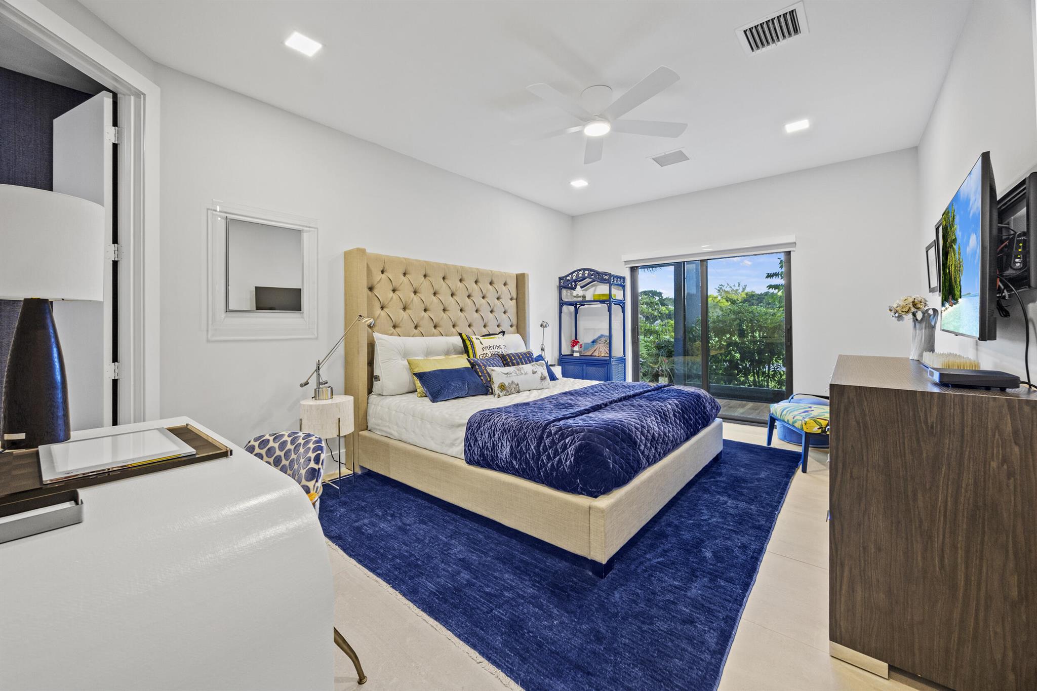 Boca Raton, Florida, 33498, United States, 4 Bedrooms Bedrooms, ,5 BathroomsBathrooms,Residential,Active,1914576