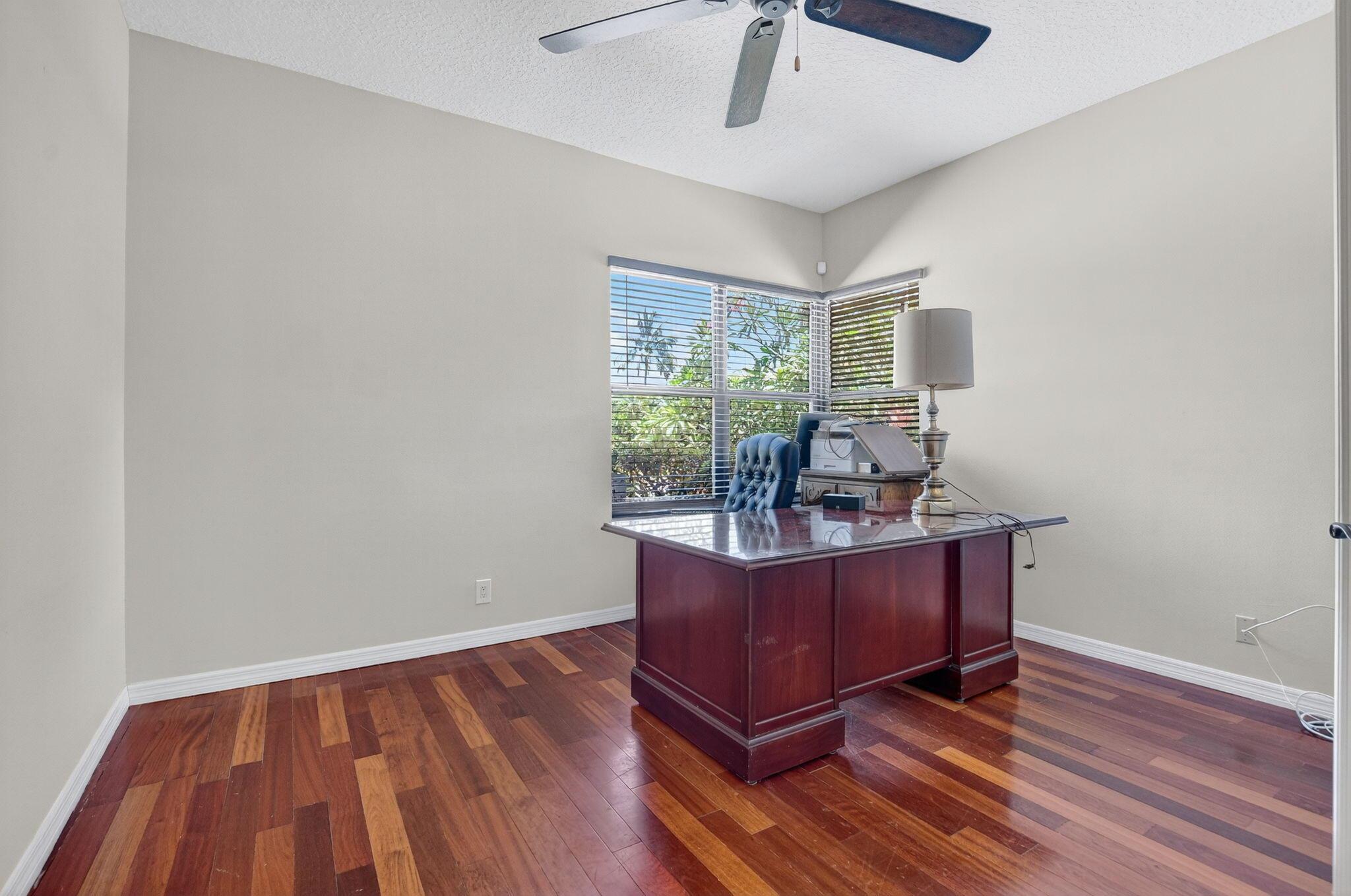 Boca Raton, Florida, 33487, United States, 5 Bedrooms Bedrooms, ,4 BathroomsBathrooms,Residential,Active,1892410