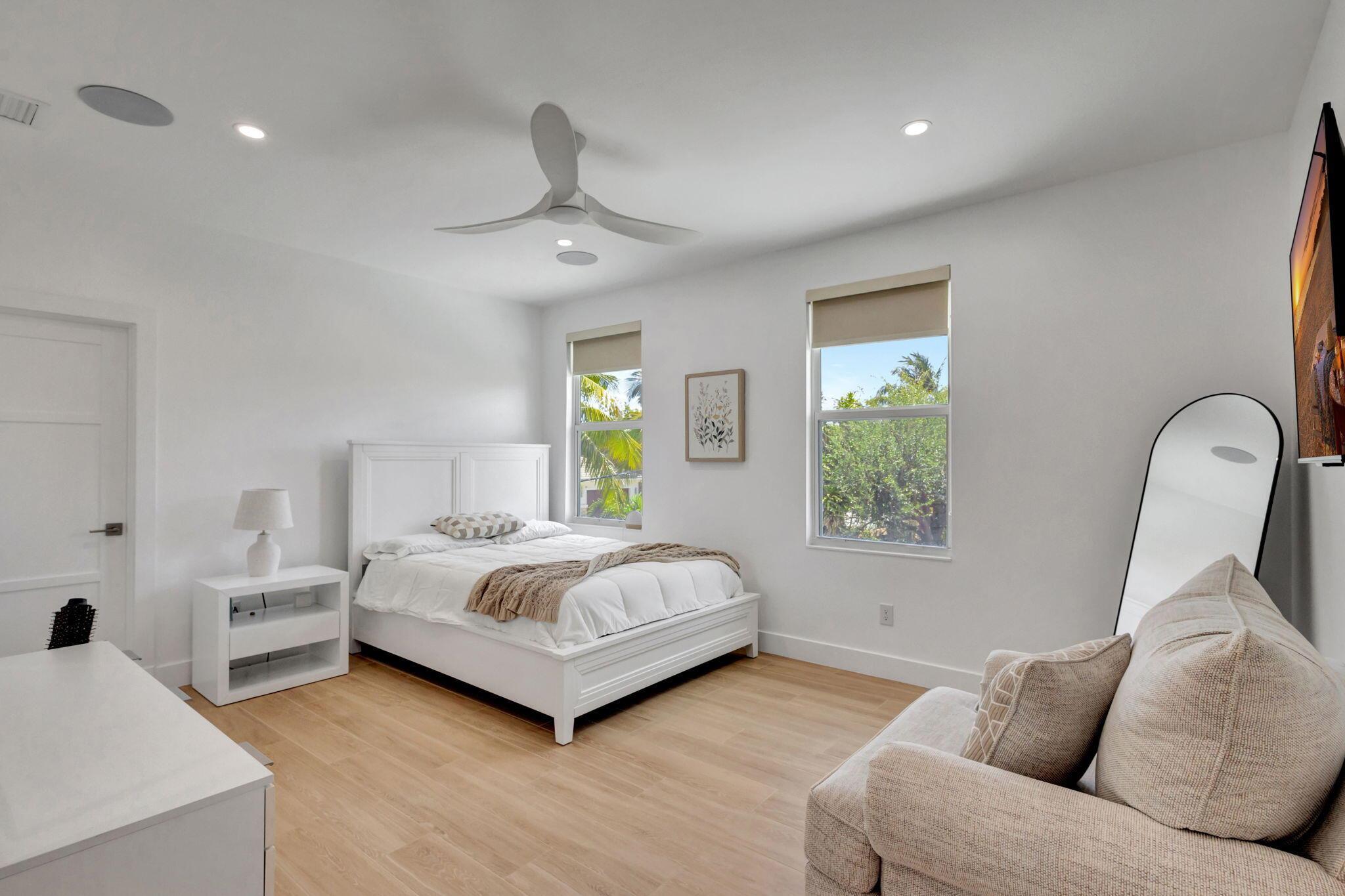 North Palm Beach, Florida, 33408, United States, 4 Bedrooms Bedrooms, ,5 BathroomsBathrooms,Residential,Active,1973305