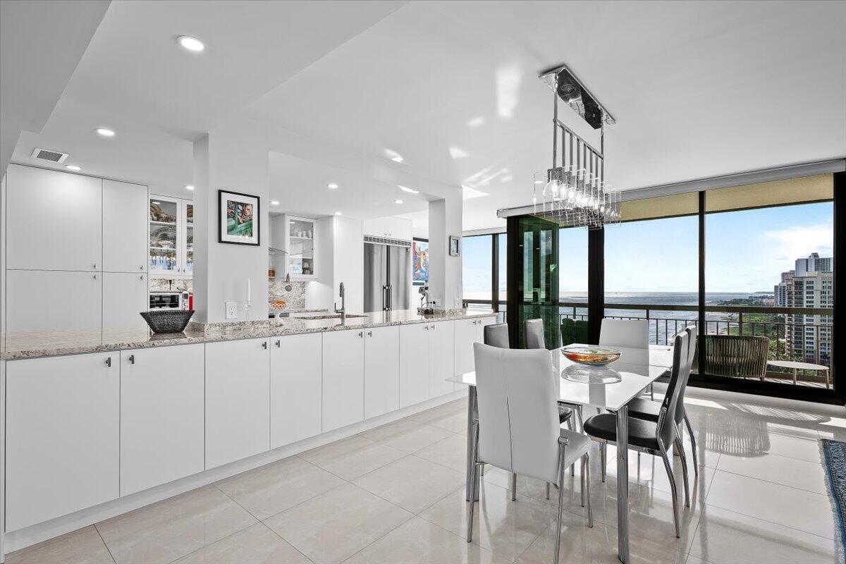 Singer Island, Florida, 33404, United States, 2 Bedrooms Bedrooms, ,4 BathroomsBathrooms,Residential,Active,2002609