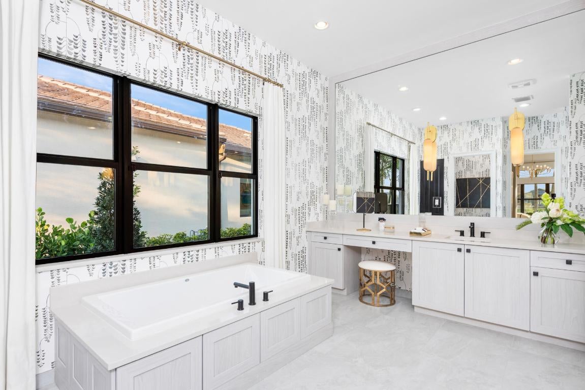 Boynton Beach, Florida, 33473, United States, 3 Bedrooms Bedrooms, ,4 BathroomsBathrooms,Residential,Active,2011883