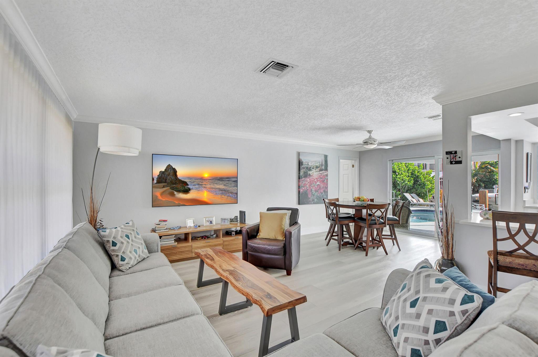 Boca Raton, Florida, 33487, United States, 4 Bedrooms Bedrooms, ,3 BathroomsBathrooms,Residential,Active,1946516