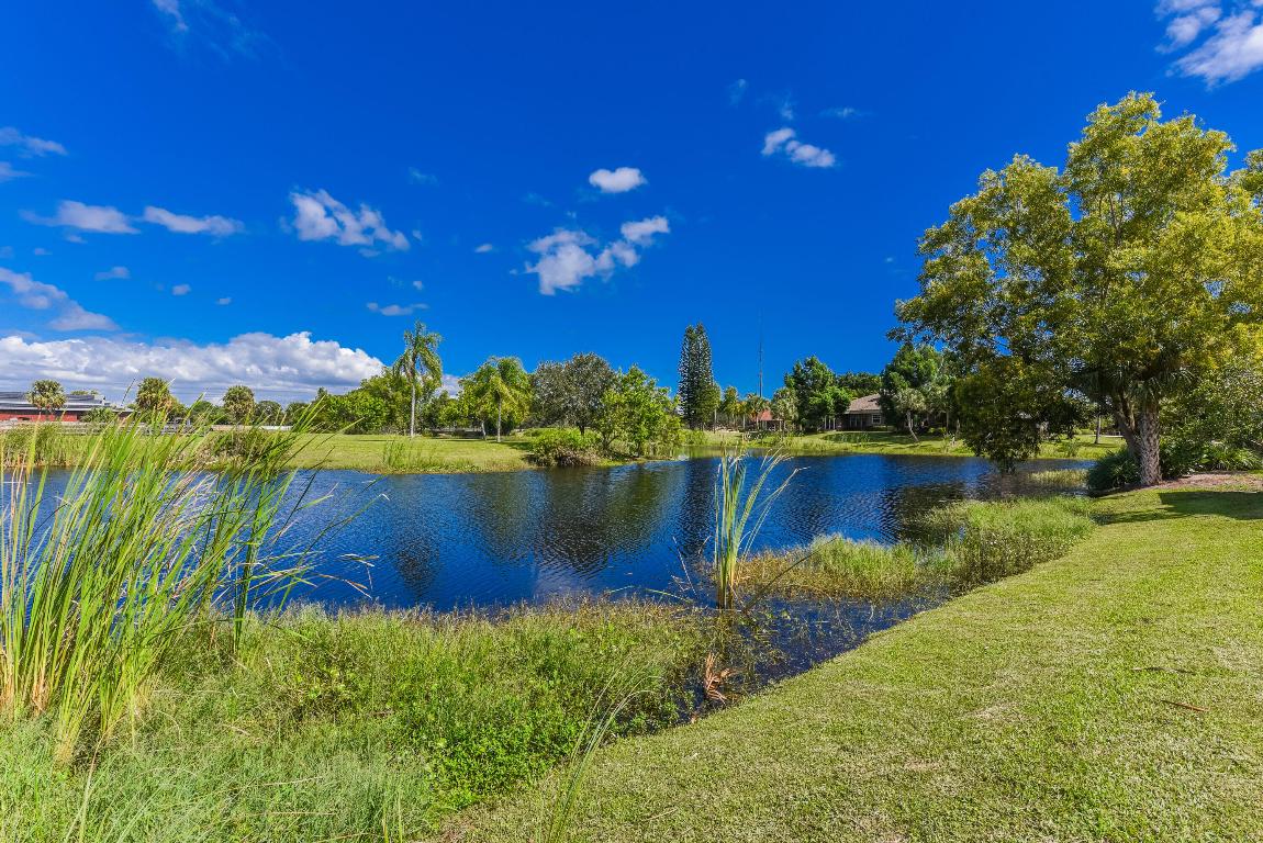 Palm City, Florida, 34990, United States, 5 Bedrooms Bedrooms, ,5 BathroomsBathrooms,Residential,Active,2007632