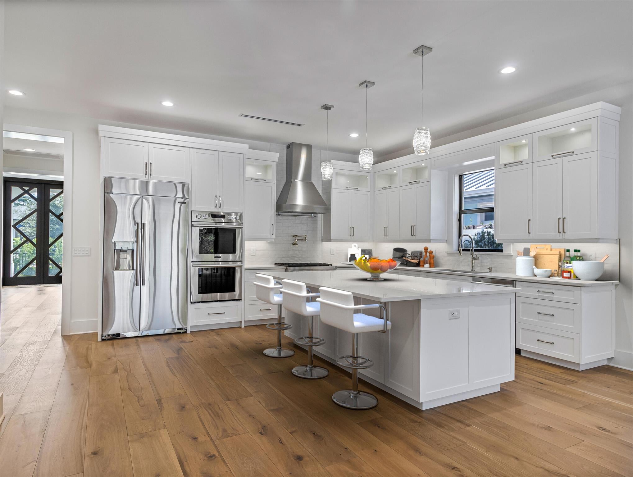 West Palm Beach, Florida, 33405, United States, 5 Bedrooms Bedrooms, ,5 BathroomsBathrooms,Residential,Active,1985853