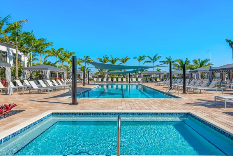 Boynton Beach, Florida, 33473, United States, 4 Bedrooms Bedrooms, ,4 BathroomsBathrooms,Residential,Pending,2008322