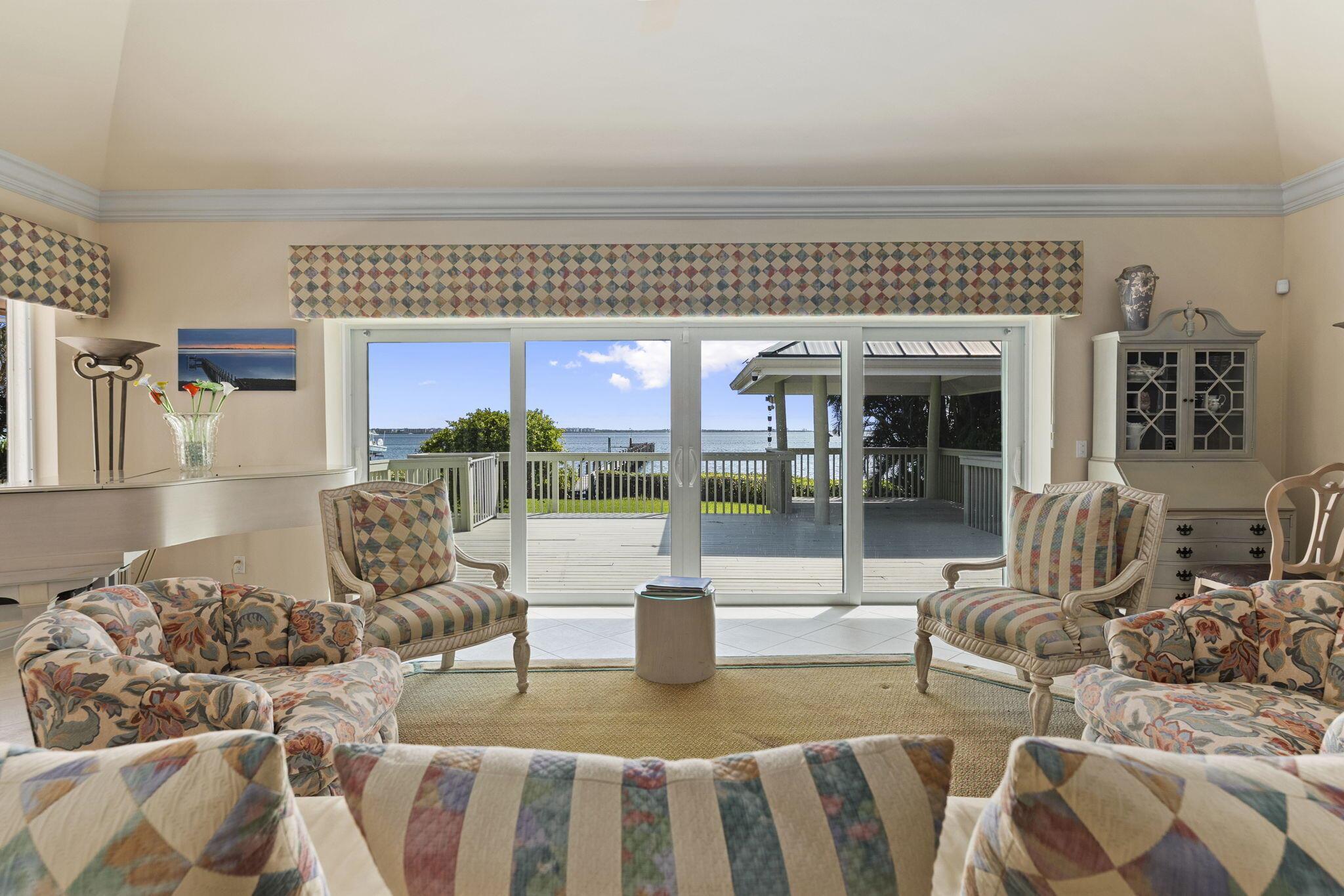 Sewalls Point, Florida, 34996, United States, 3 Bedrooms Bedrooms, ,4 BathroomsBathrooms,Residential,Active,1919064