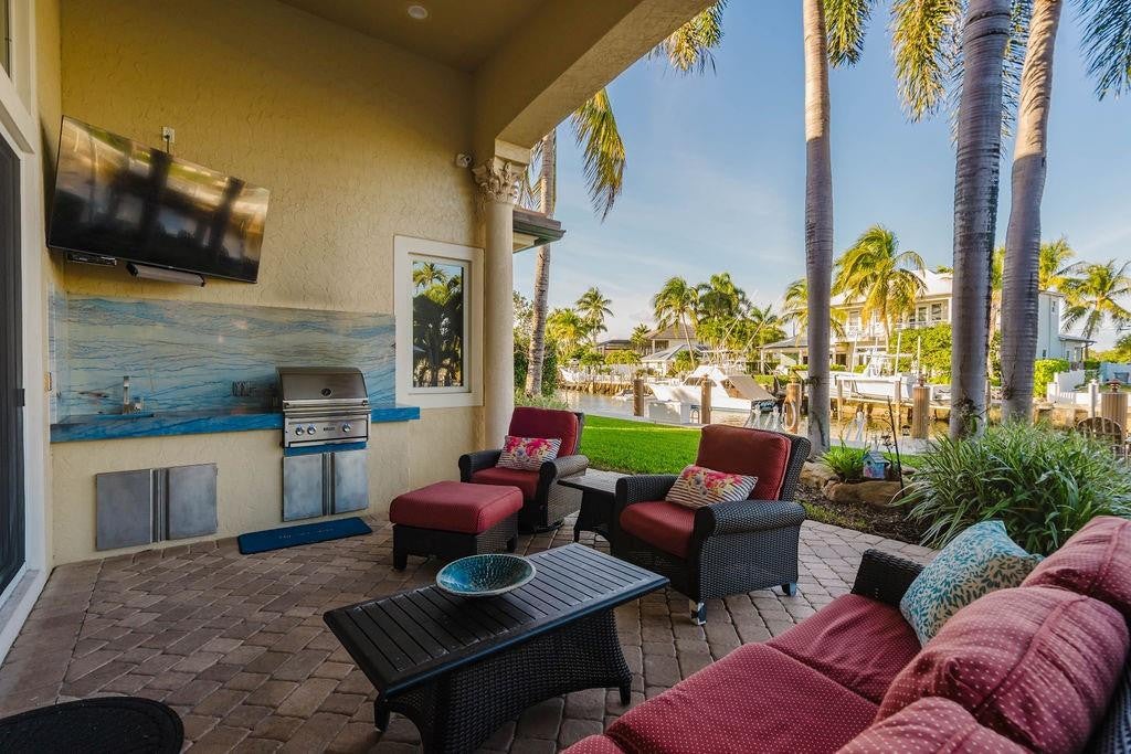 Pompano Beach, Florida, 33062, United States, 4 Bedrooms Bedrooms, ,4 BathroomsBathrooms,Residential,Active,2015217