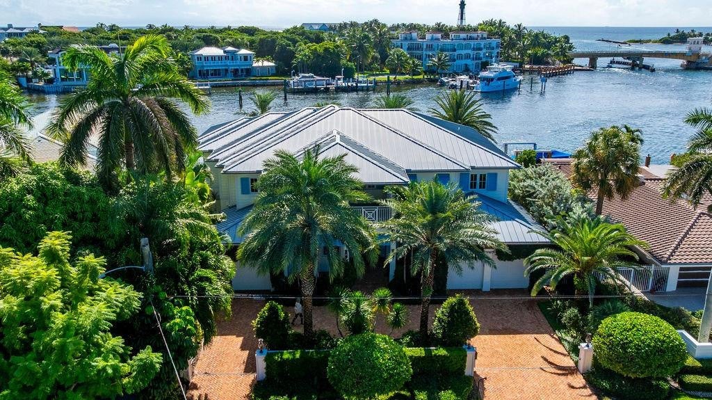 Lighthouse Point, Florida, 33064, United States, 5 Bedrooms Bedrooms, ,6 BathroomsBathrooms,Residential,Active,2007965
