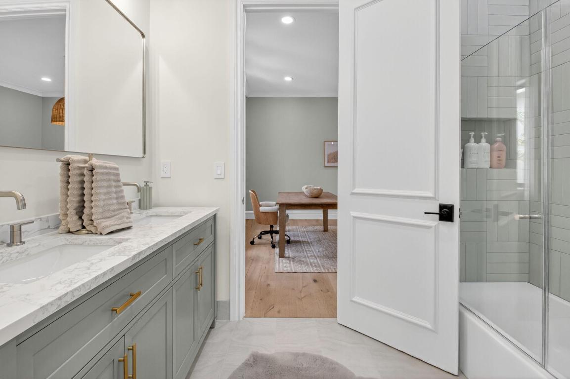 Boca Raton, Florida, 33496, United States, 6 Bedrooms Bedrooms, ,8 BathroomsBathrooms,Residential,Contingent,2008018