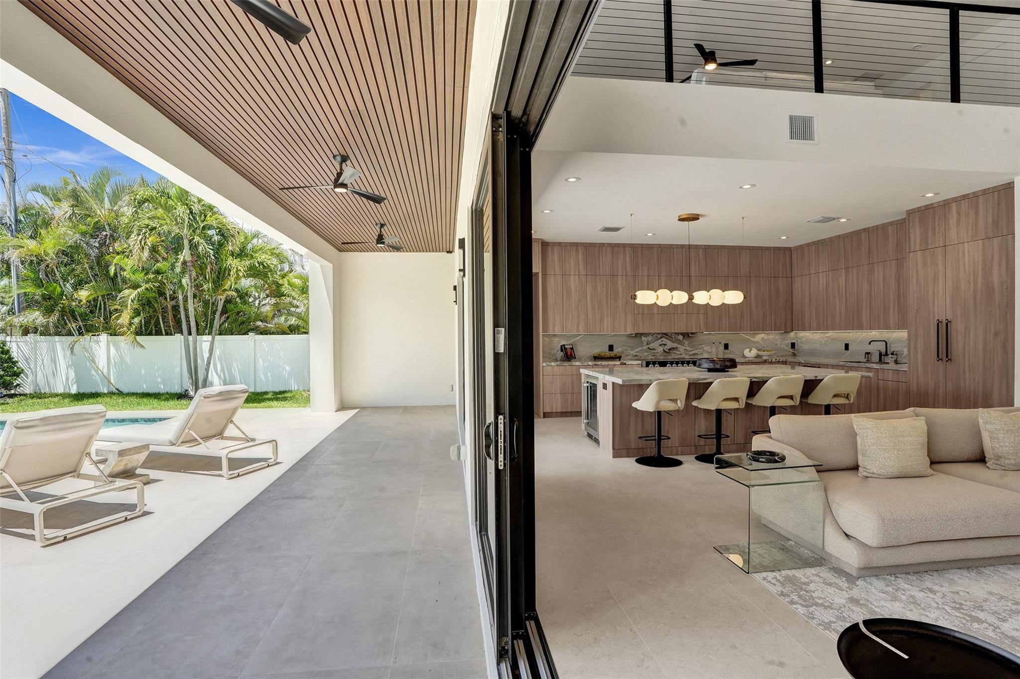 Lighthouse Point, Florida, 33064, United States, 4 Bedrooms Bedrooms, ,4 BathroomsBathrooms,Residential,Active,1919400