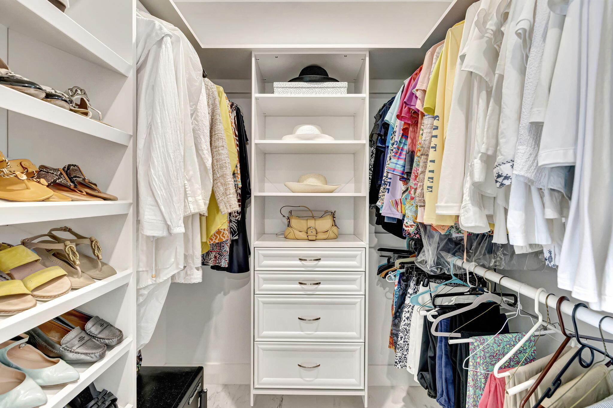 Pompano Beach, Florida, 33062, United States, 2 Bedrooms Bedrooms, ,3 BathroomsBathrooms,Residential,Pending,1959525