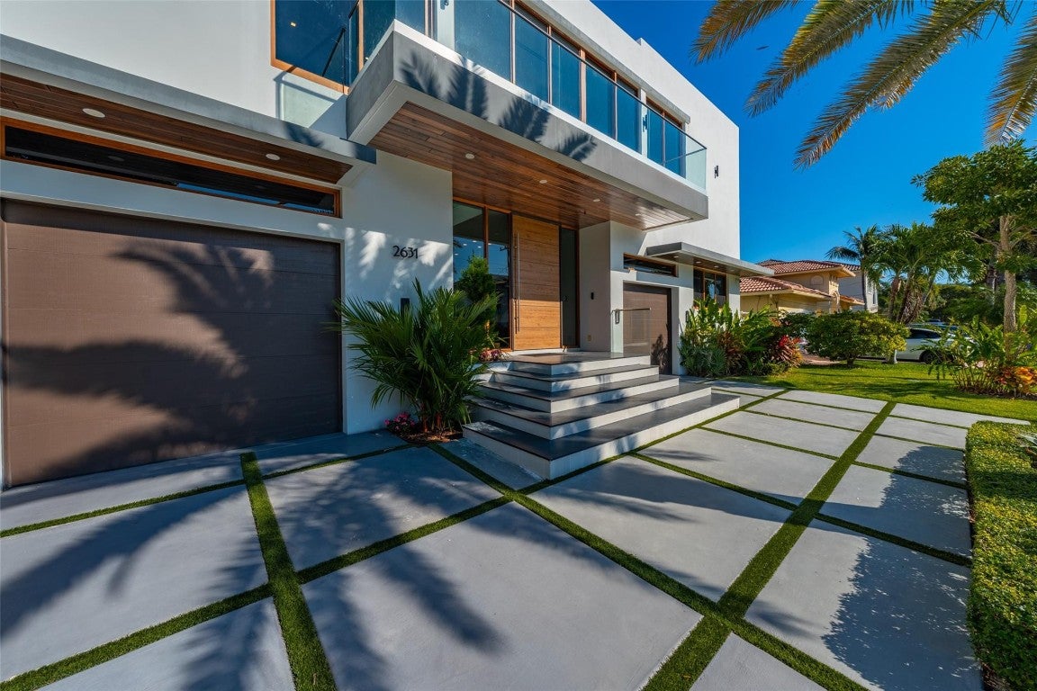 Lighthouse Point, Florida, 33064, United States, 5 Bedrooms Bedrooms, ,6 BathroomsBathrooms,Residential,Active,2006878