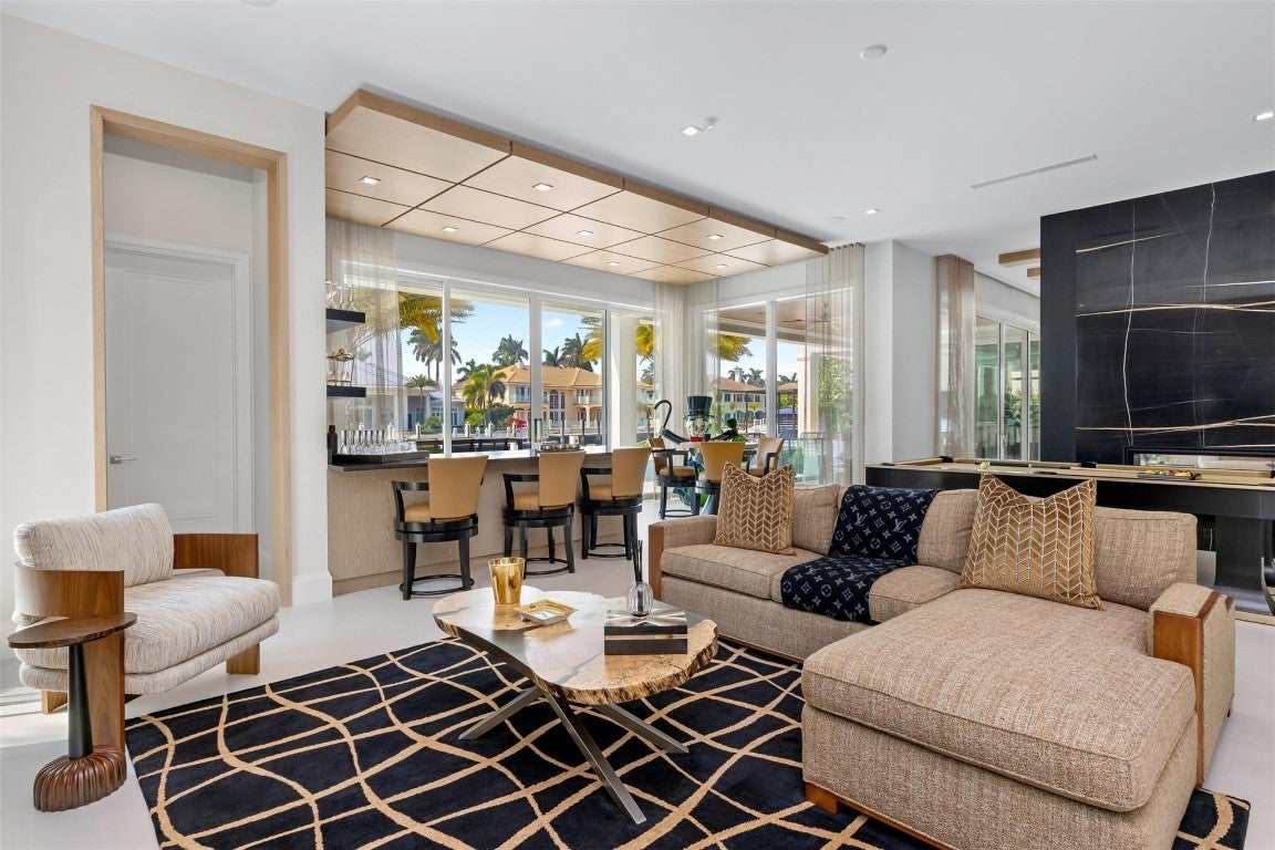 Fort Lauderdale, Florida, 33316, United States, 6 Bedrooms Bedrooms, ,9 BathroomsBathrooms,Residential,Active,2008314