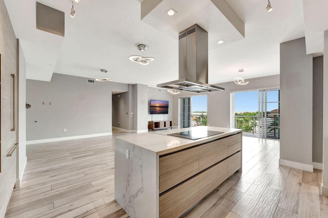 Boca Raton, Florida, 33432, United States, 3 Bedrooms Bedrooms, ,3 BathroomsBathrooms,Residential,Active,2008019