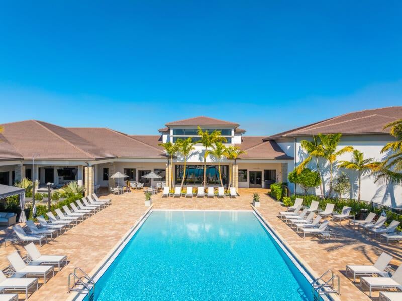 Boynton Beach, Florida, 33473, United States, 4 Bedrooms Bedrooms, ,4 BathroomsBathrooms,Residential,Active,1908145