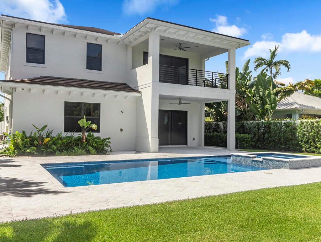 West Palm Beach, Florida, 33405, United States, 5 Bedrooms Bedrooms, ,5 BathroomsBathrooms,Residential,Active,1985853