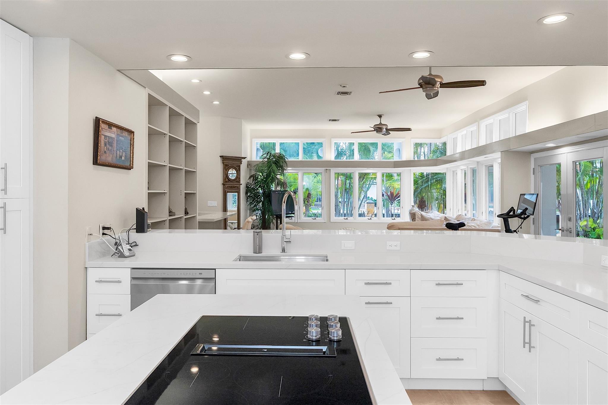 Fort Lauderdale, Florida, 33301, United States, 4 Bedrooms Bedrooms, ,5 BathroomsBathrooms,Residential,Active,1965813